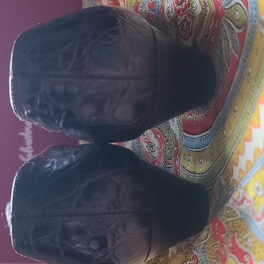 Salvatore Ferragamo Boutique Vintage Croc Brown Leather Pumps - Picture 6 of 10